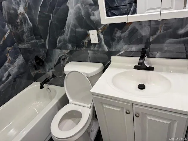 $598,888 | 1052 Bay Shore Avenue, Bay Shore, NY 11706