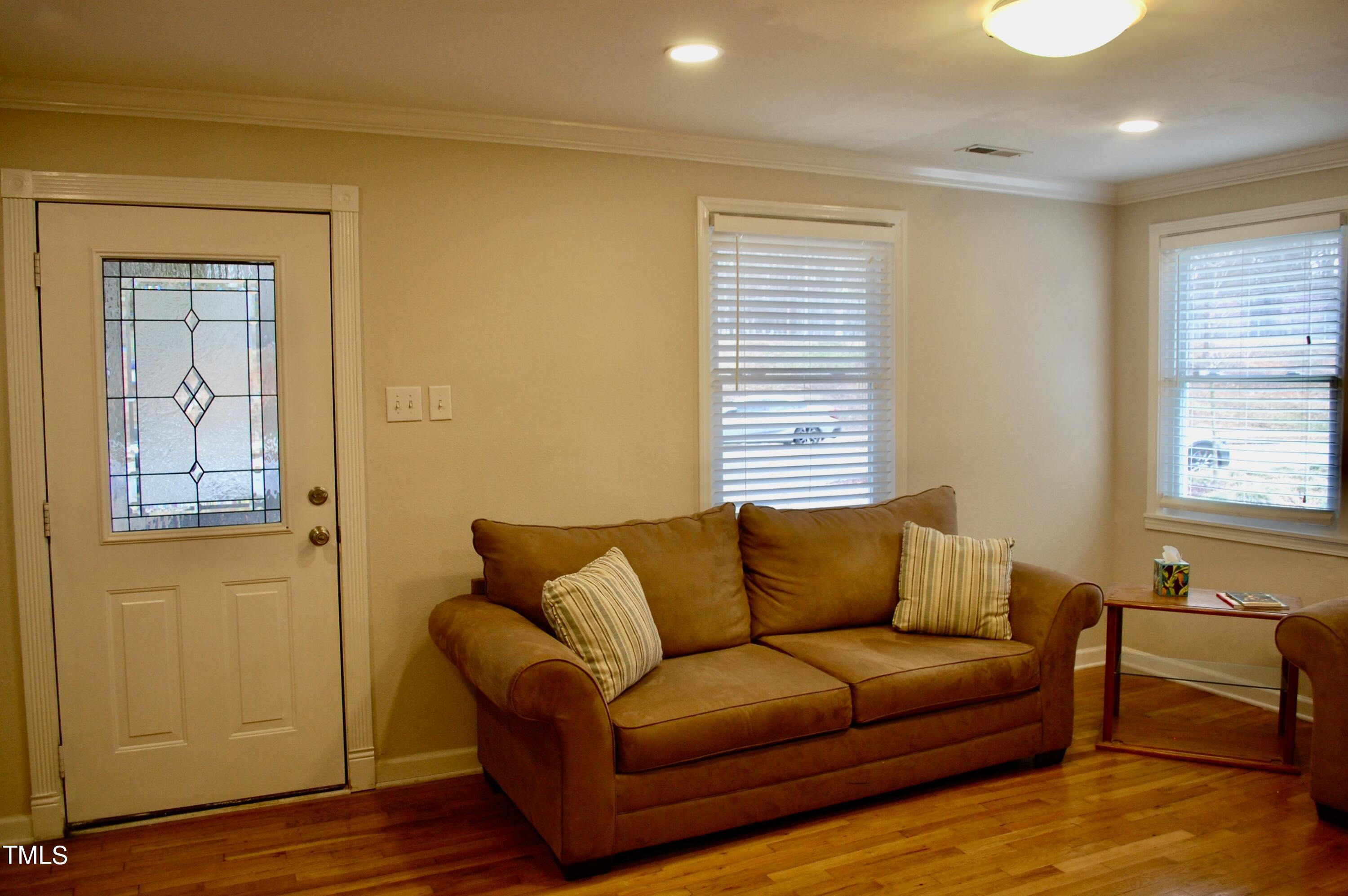 933 Brookside Drive Raleigh, NC 27604 - Photo 16 of 38 DSC_0089