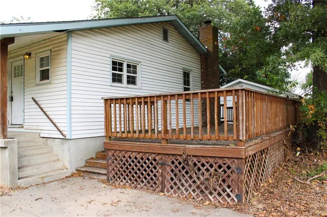 $95,500 | 104 West 2nd Street, Franklin, KS 66735