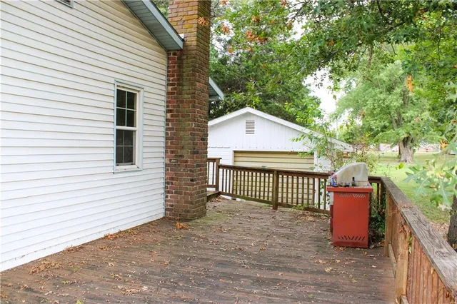 $95,500 | 104 West 2nd Street, Franklin, KS 66735