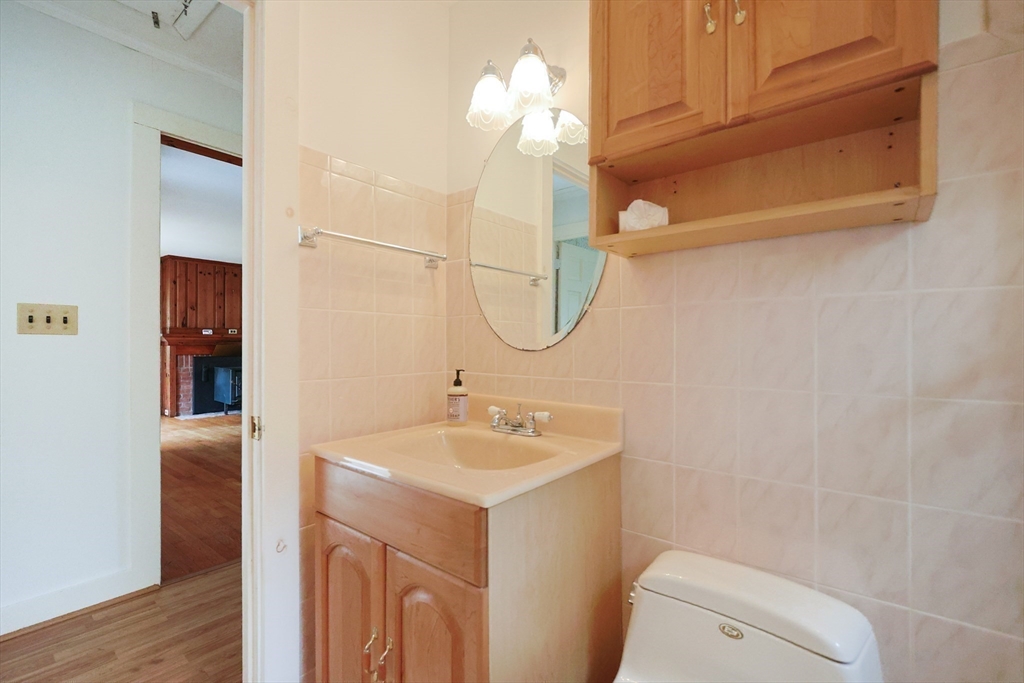 15 Glendon Road Dennis, MA 02639 - Photo 17 of 29