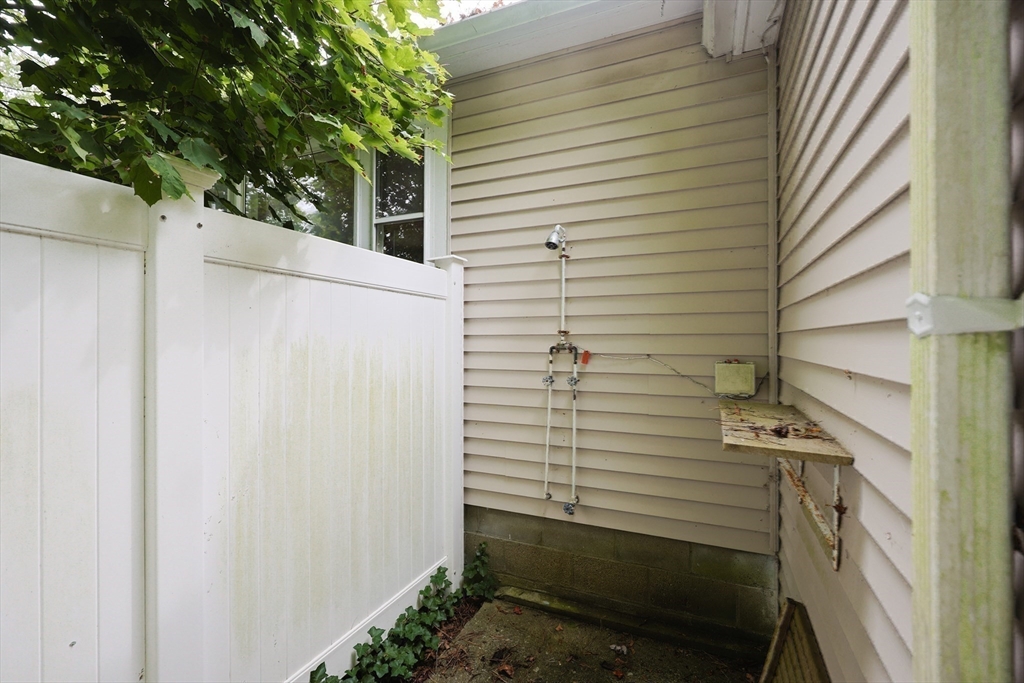 15 Glendon Road Dennis, MA 02639 - Photo 24 of 29