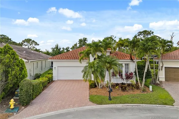 $679,000 | 879 Southwest Pebble Lane, Palm City, FL 34990