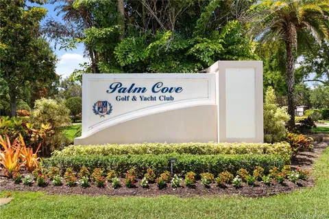 $695,000 | 879 Southwest Pebble Lane, Palm City, FL 34990