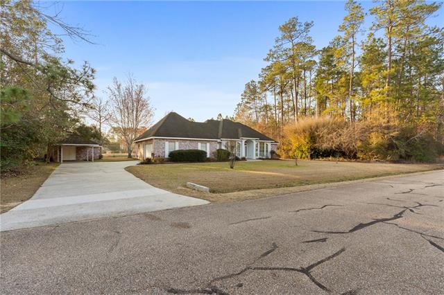 61325 Queen Anne Drive Lacombe, LA 70445 - Photo 2 of 28