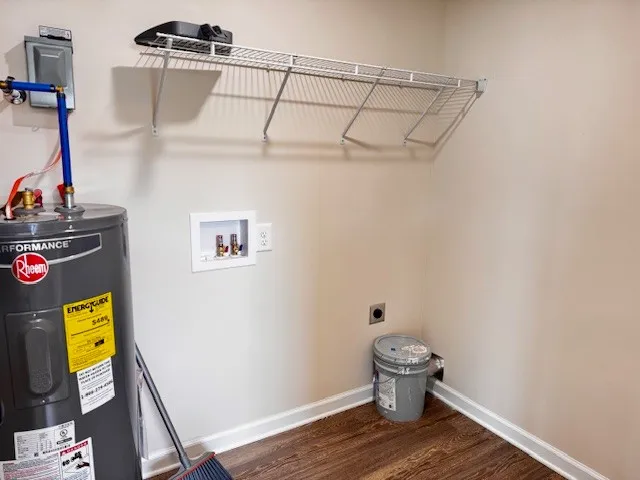 a view of a storage & utility room