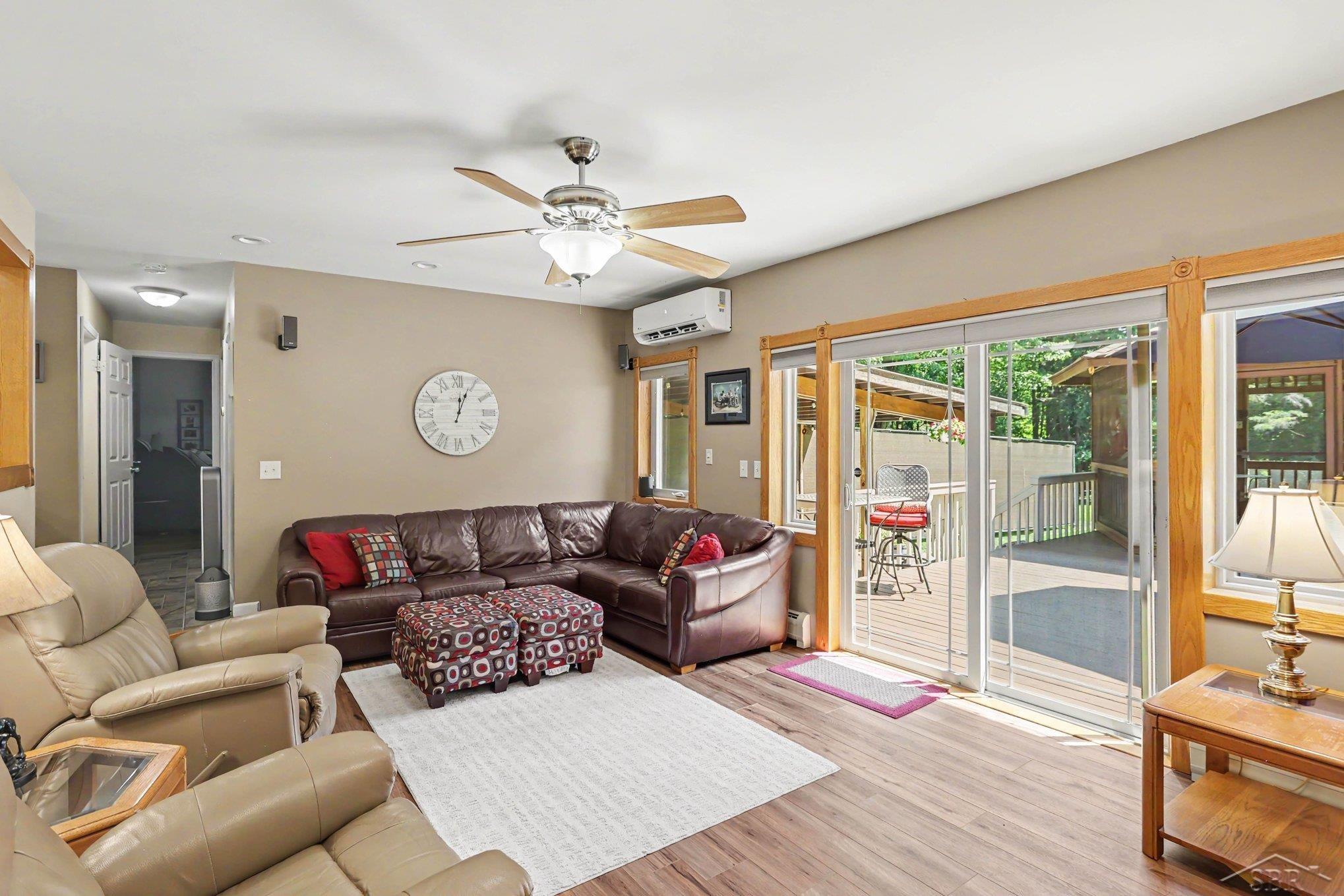 8815 South Beyer Road Birch Run, MI 48415 - Photo 8 of 55