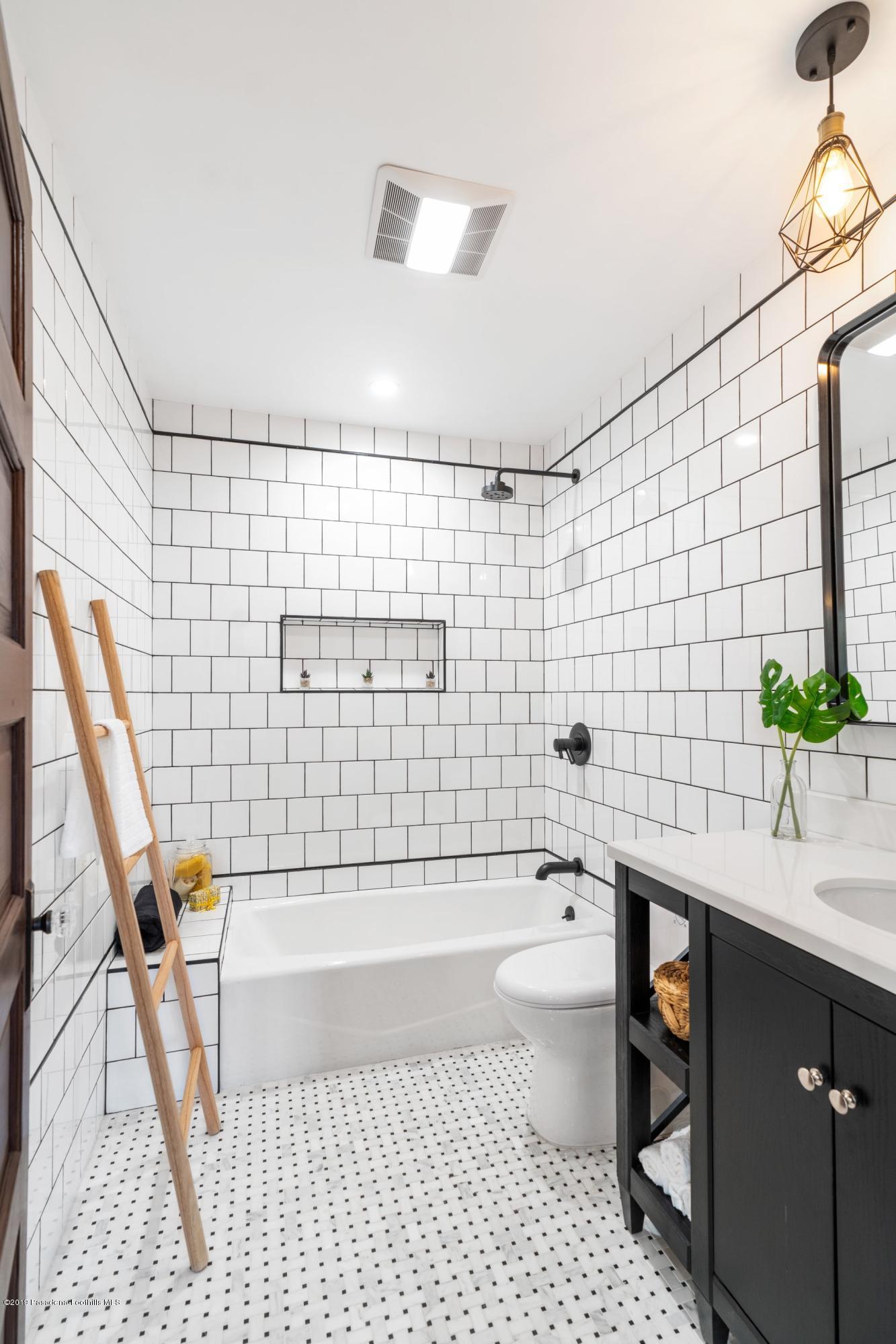 5655 Ash Street Los Angeles, CA 90042 - Photo 21 of 33 DSC00308_7