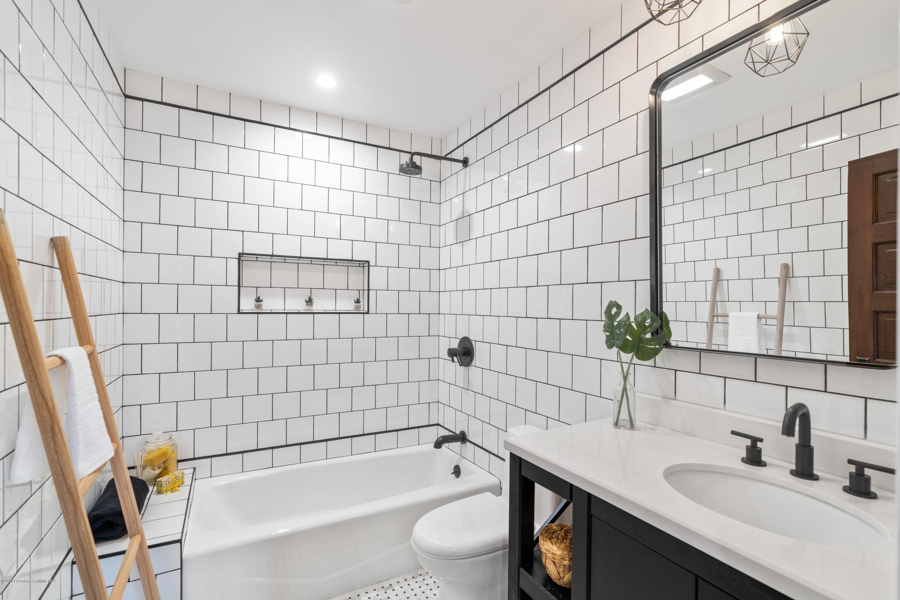 5655 Ash Street Los Angeles, CA 90042 - Photo 22 of 33 DSC00304_6