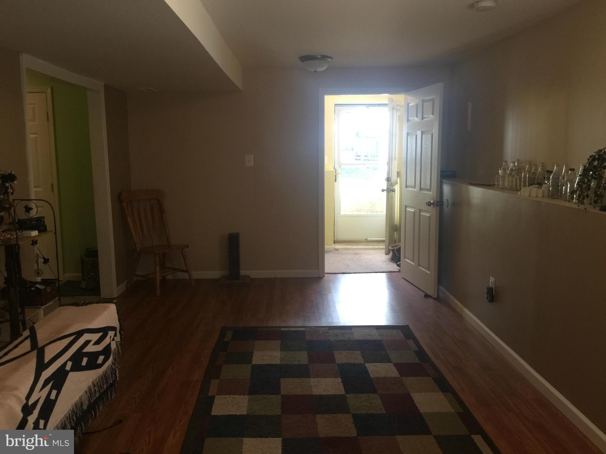 8631 Tall Oaks Road Baltimore, MD 21219 - Photo 16 of 21 Dining Room