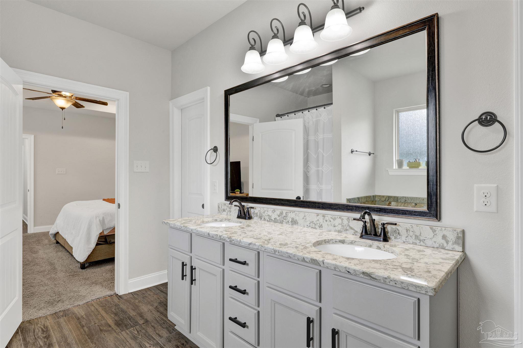 1576 Sawyers Rdg Cove Cantonment, FL 32533 - Photo 11 of 23