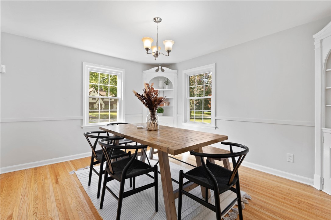 228 Overbrook Road Pittsford, NY 14618 - Photo 14 of 49