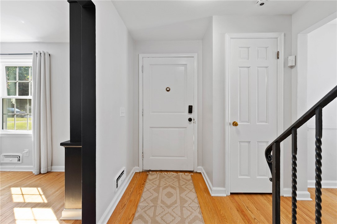 228 Overbrook Road Pittsford, NY 14618 - Photo 6 of 49 Generous entrance