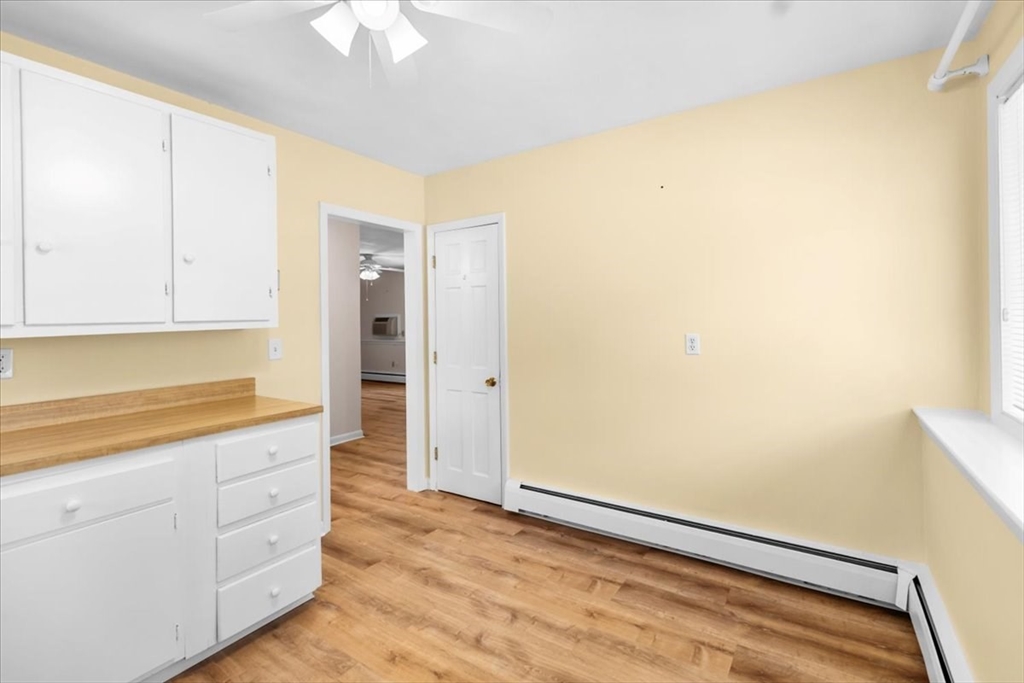 42 Will Drive, Unit 49 Canton, MA 02021 - Photo 3 of 21