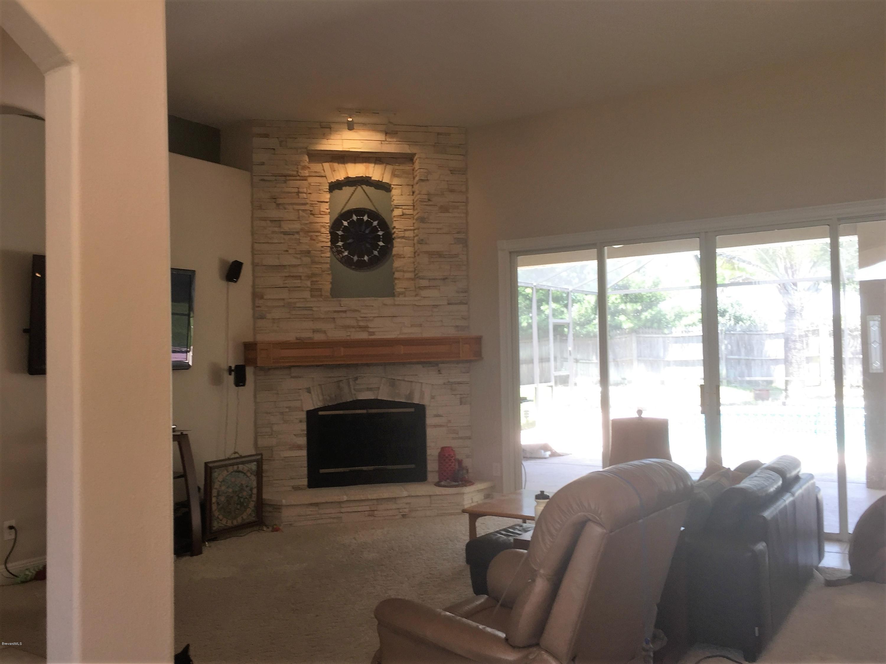 836 Sunswept Road Northeast Palm Bay, FL 32905 - Photo 6 of 19 IMG_1424