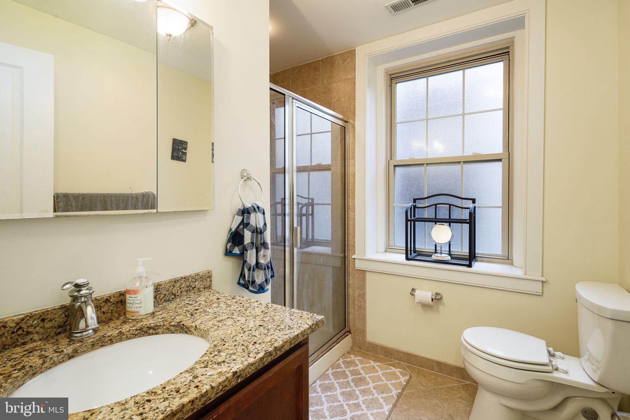 4300 Spruce Street, Unit C306 Philadelphia, PA 19104 - Photo 16 of 24