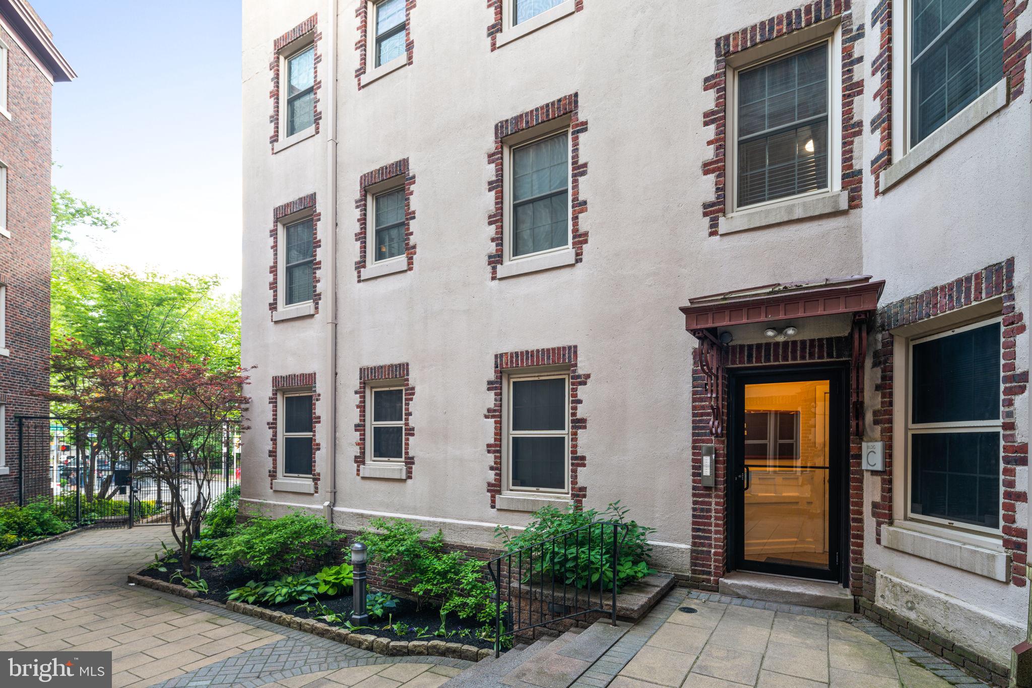 4300 Spruce Street, Unit C306 Philadelphia, PA 19104 - Photo 21 of 24