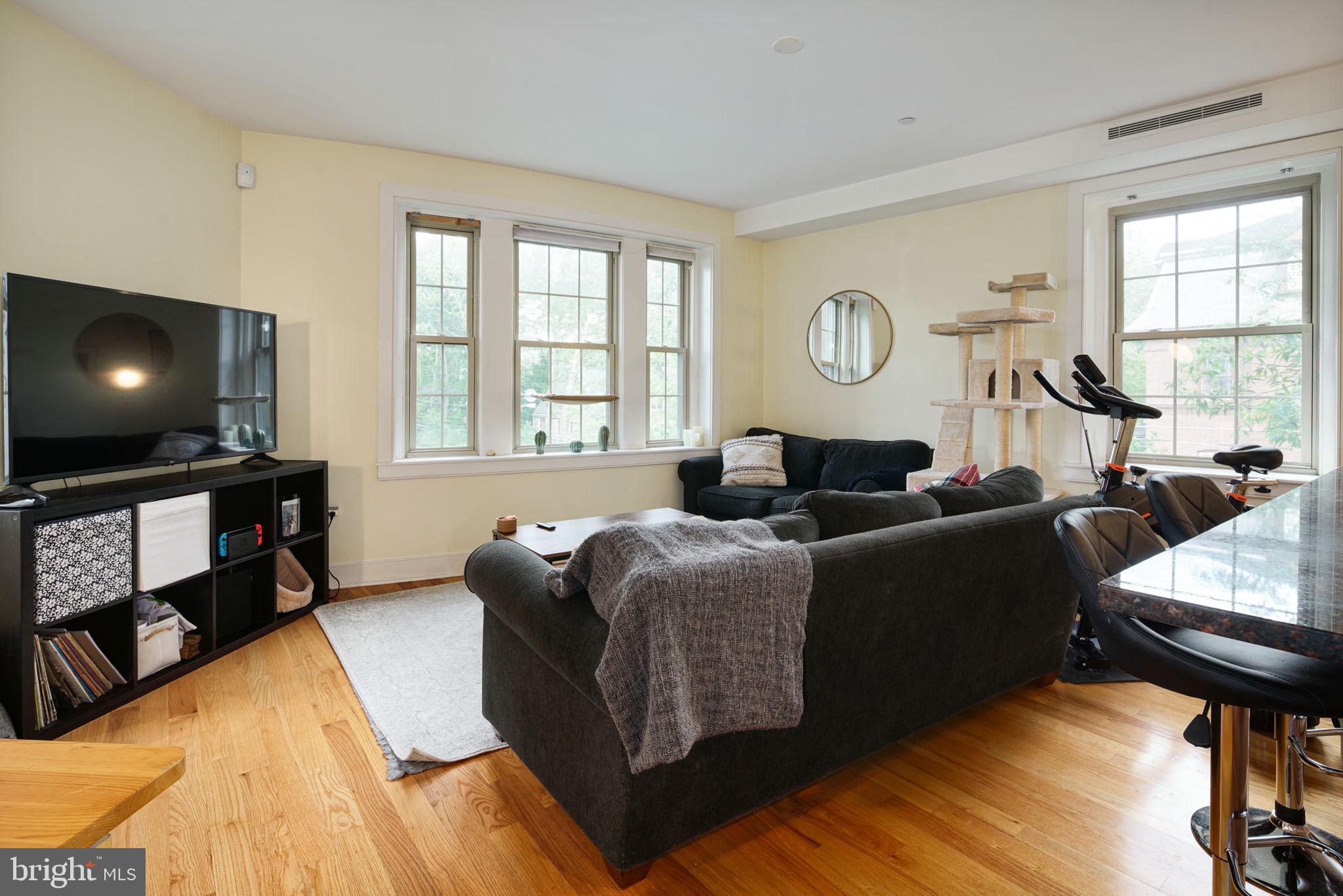 4300 Spruce Street, Unit C306 Philadelphia, PA 19104 - Photo 6 of 24