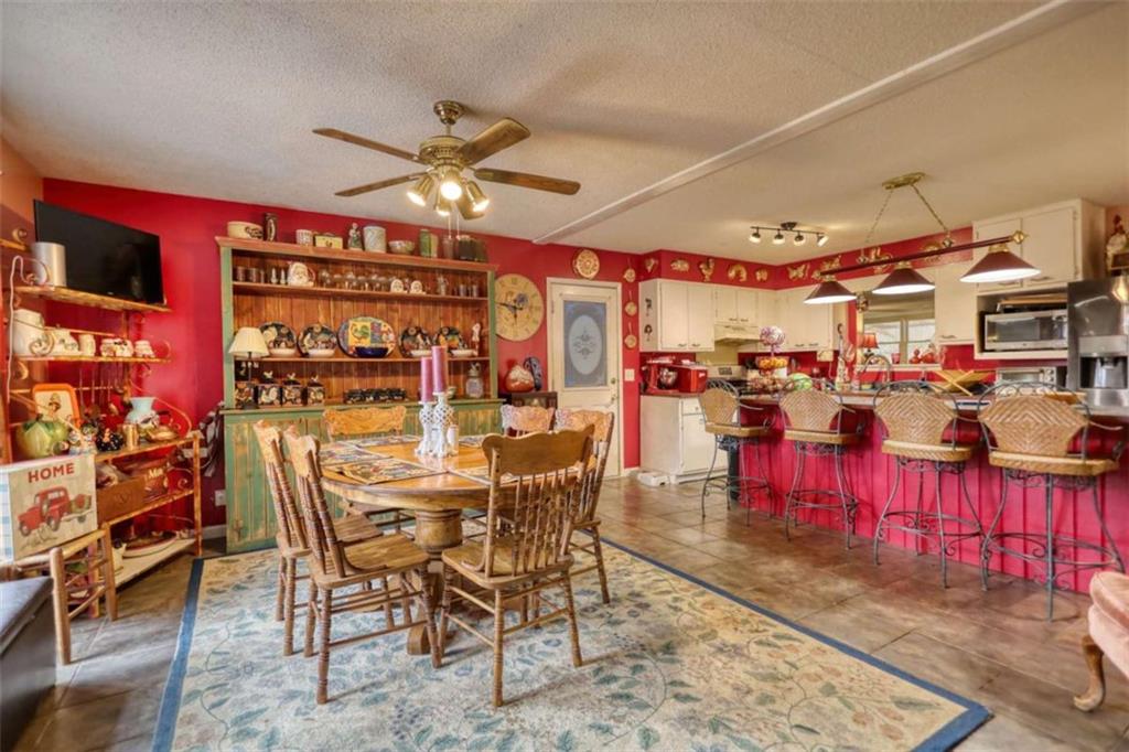 279 Spring Street Winder, GA 30680 - Photo 7 of 43 a view of a bar restaurant