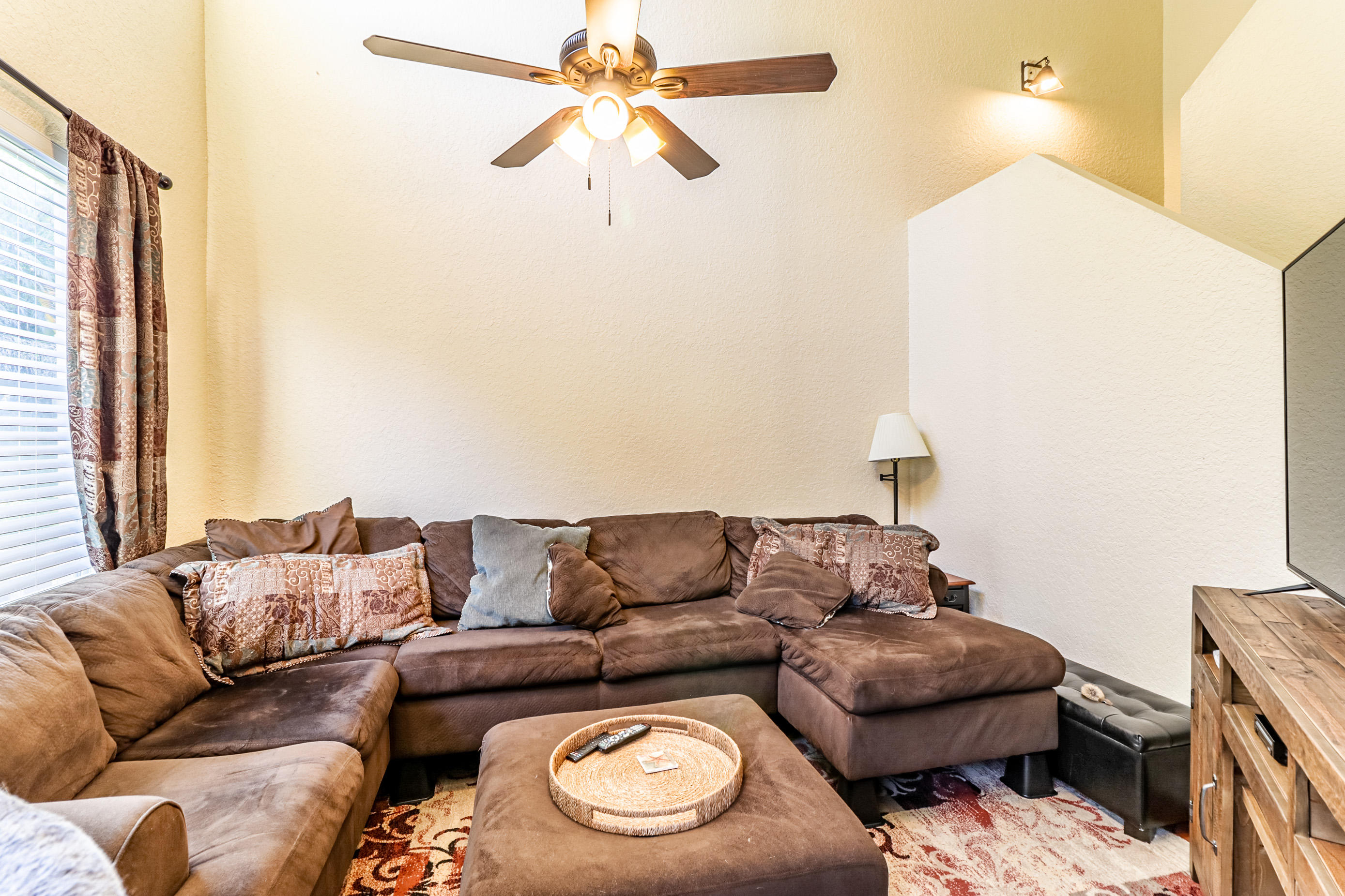 20970 Via Alamanda, Unit 2 Boca Raton, FL 33428 - Photo 11 of 32 IMG_5484-HDR