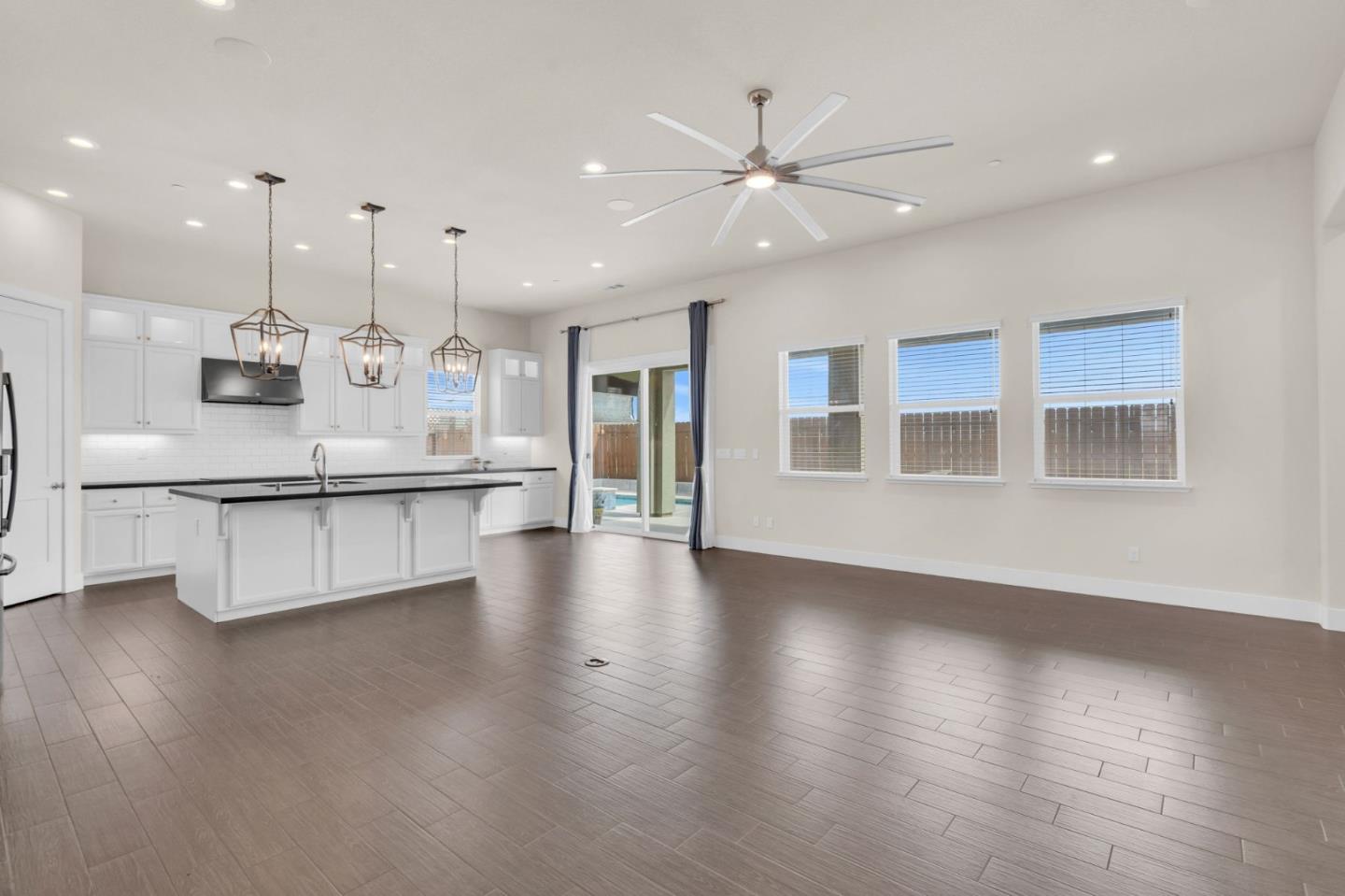 1436 Freestone Road Manteca, CA 95337 - Photo 14 of 71
