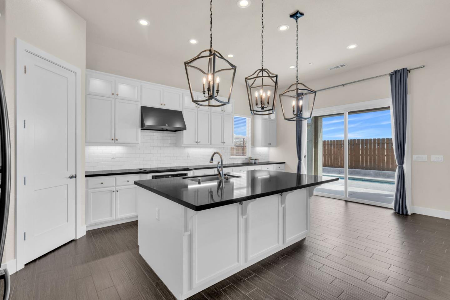 1436 Freestone Road Manteca, CA 95337 - Photo 19 of 71
