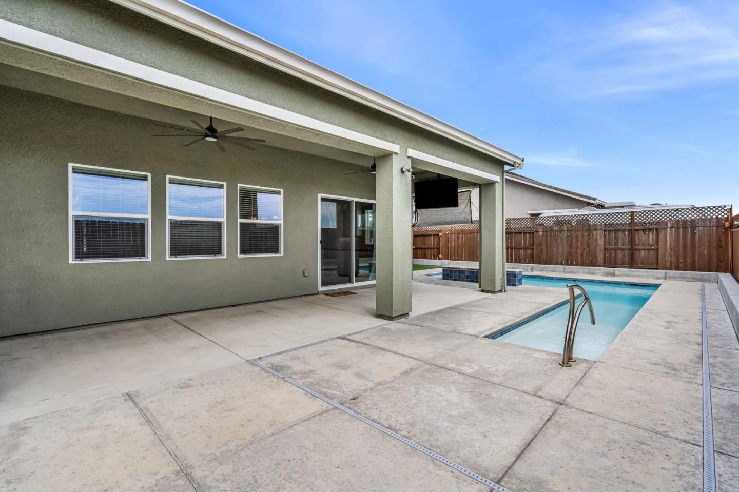1436 Freestone Road Manteca, CA 95337 - Photo 47 of 71
