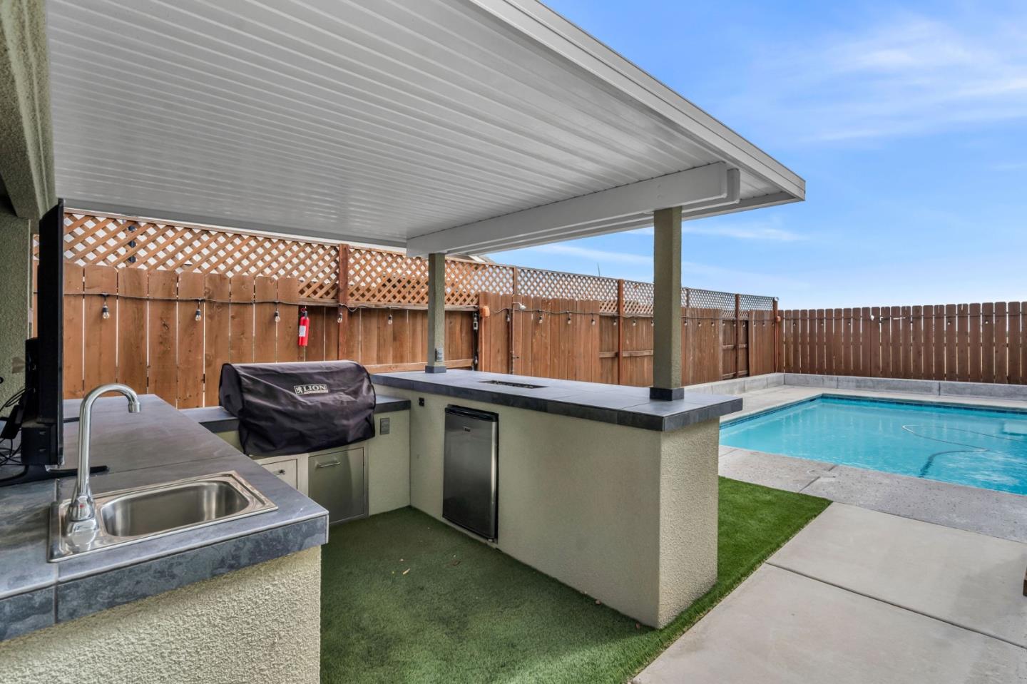 1436 Freestone Road Manteca, CA 95337 - Photo 54 of 71