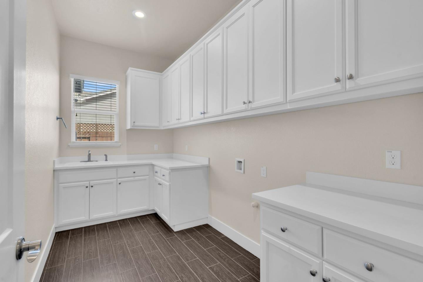 1436 Freestone Road Manteca, CA 95337 - Photo 9 of 71