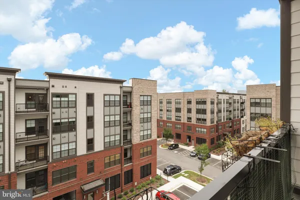$529,000 | 104 St Ives Place, Unit 409, Oxon Hill, MD 20745