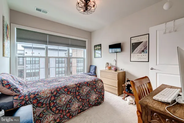 $529,000 | 104 St Ives Place, Unit 409, Oxon Hill, MD 20745