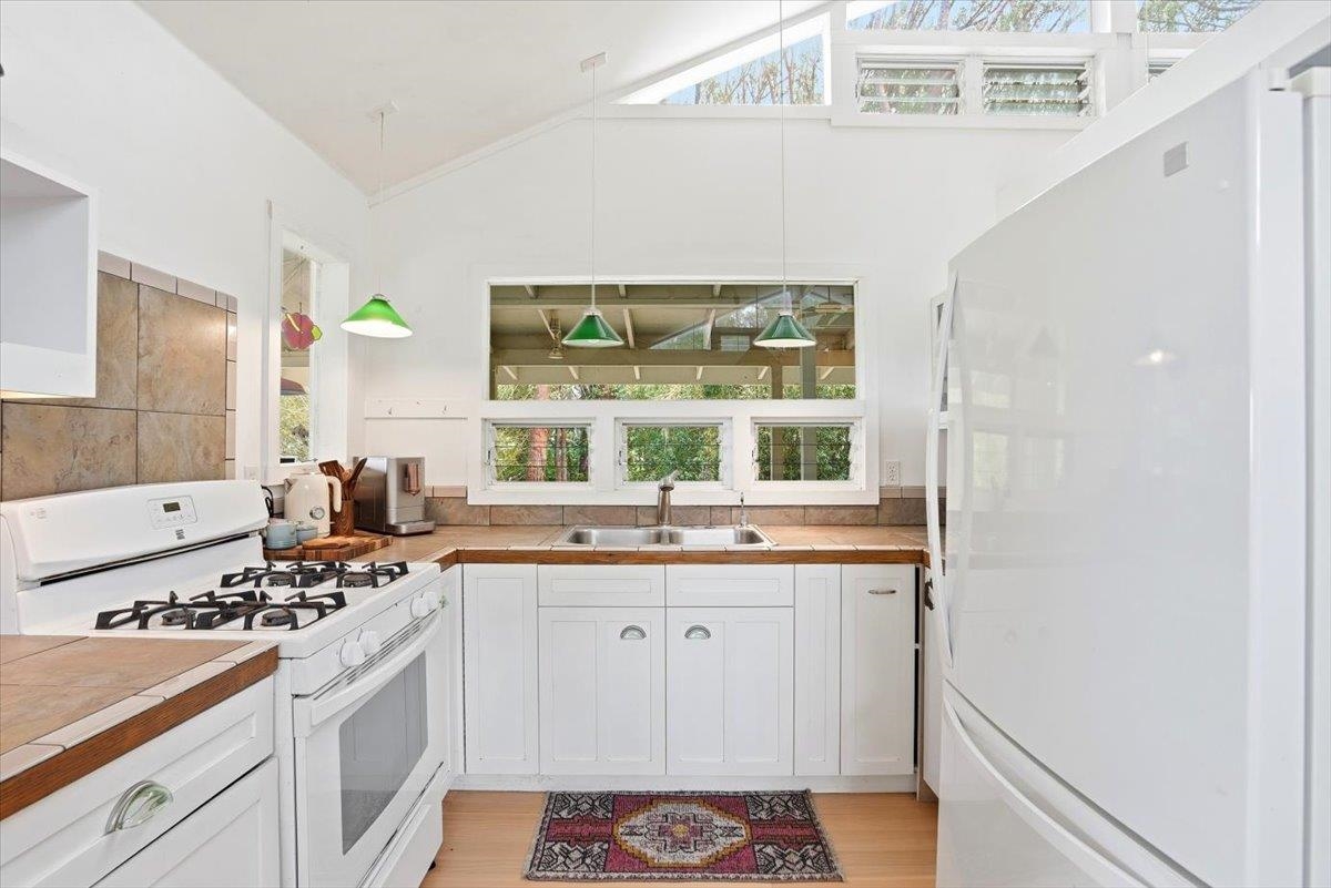 24 Poko Way Haiku, HI 96708 - Photo 4 of 50