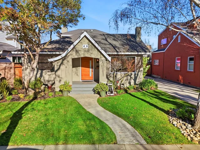 $3,088,000 | 941 Walnut Street, San Carlos, CA 94070