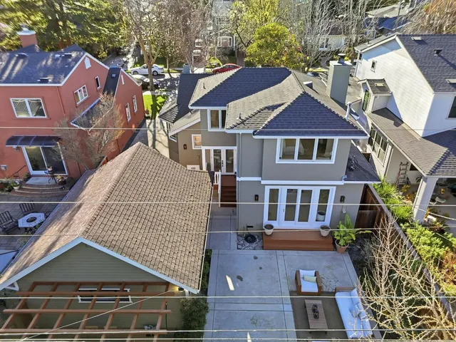 $3,088,000 | 941 Walnut Street, San Carlos, CA 94070