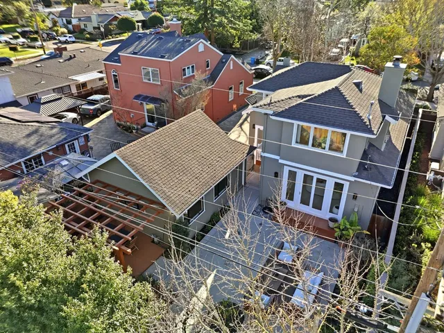 $3,088,000 | 941 Walnut Street, San Carlos, CA 94070