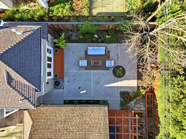$3,088,000 | 941 Walnut Street, San Carlos, CA 94070