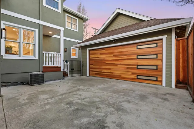 $3,088,000 | 941 Walnut Street, San Carlos, CA 94070