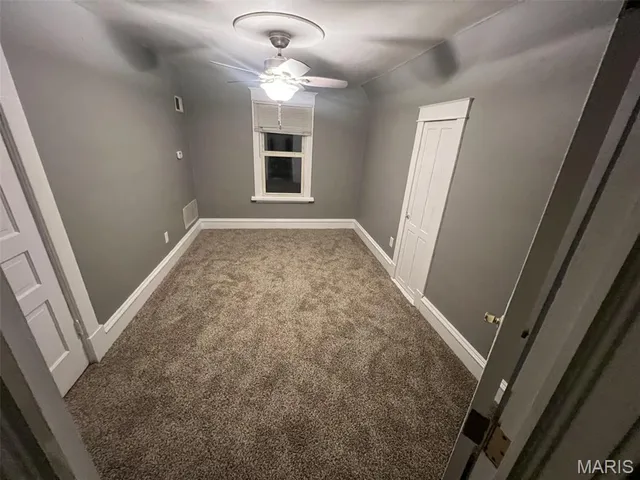 $175,000 | 1700 Cypress Street, Highland, IL 62249