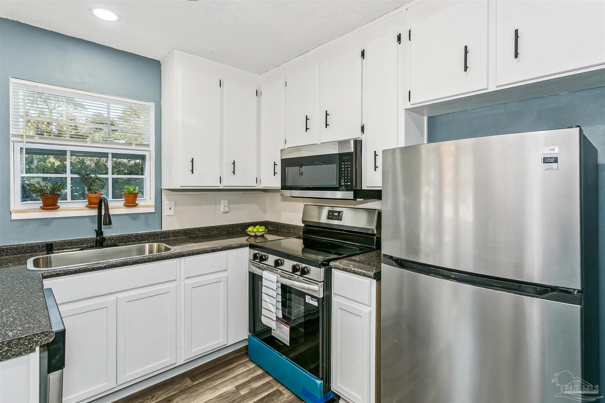 8250 Kause Road Pensacola, FL 32506 - Photo 12 of 20 Gallery Image 12