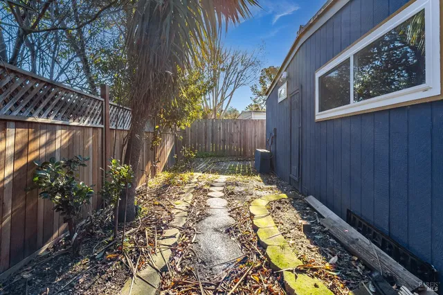 $199,000 | 173 Frieda Circle, Vallejo, CA 94590