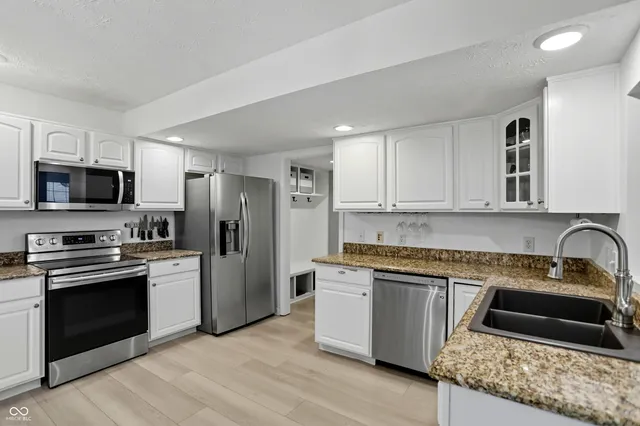 $385,000 | 15564 Bethesda Circle, Westfield, IN 46074