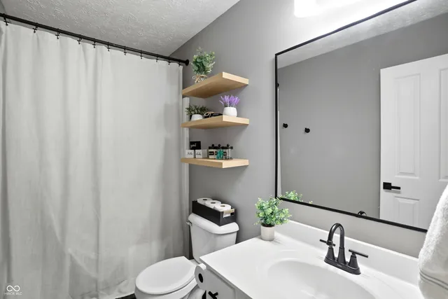 $385,000 | 15564 Bethesda Circle, Westfield, IN 46074