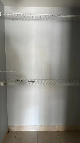 $2,190 | 732 Moffett Street, Unit 4A, Hallandale Beach, FL 33009