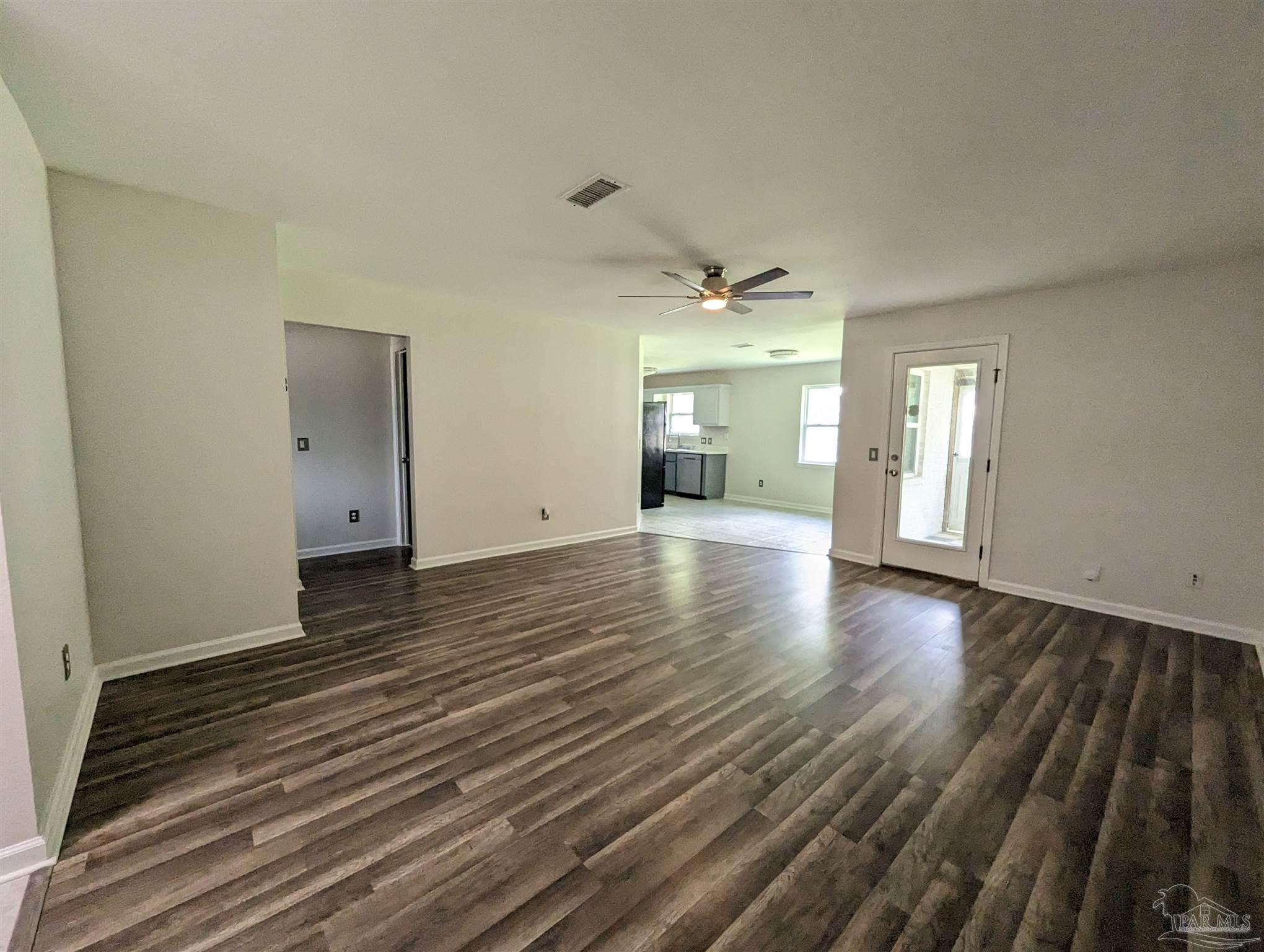 5620 Windermere Trace Pace, FL 32571 - Photo 28 of 33