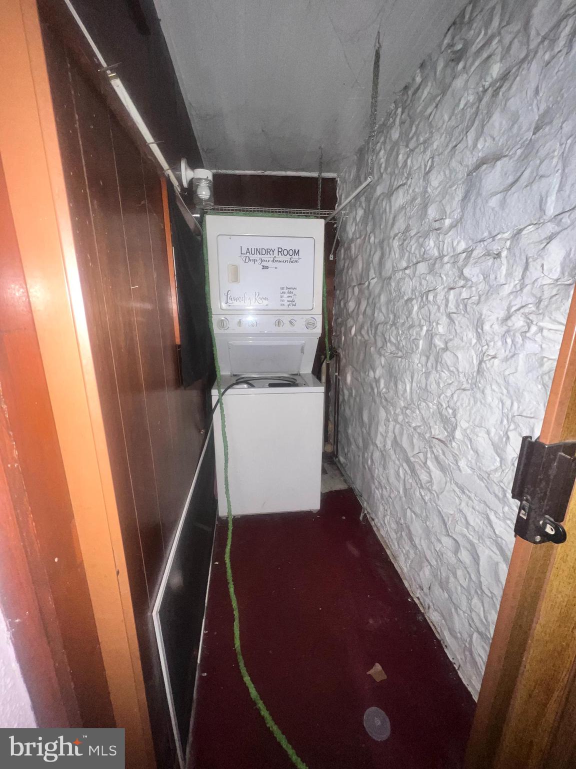 15515 Mt Savage Road Northwest Mount Savage, MD 21545 - Photo 7 of 39 a view of washer and dryer