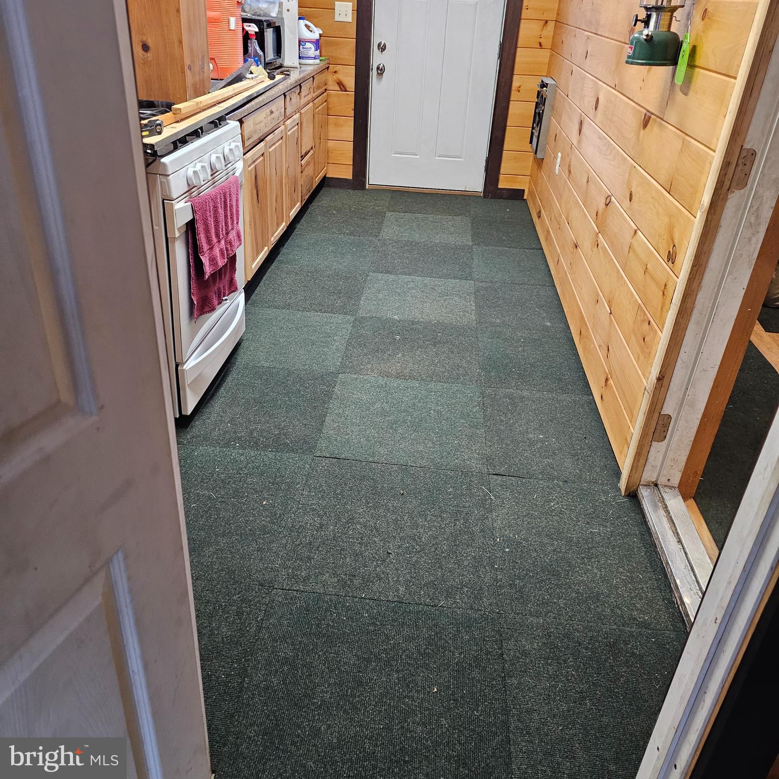 549 Blake Road Blossburg, PA 16912 - Photo 6 of 26 a hallway with washer and dryer