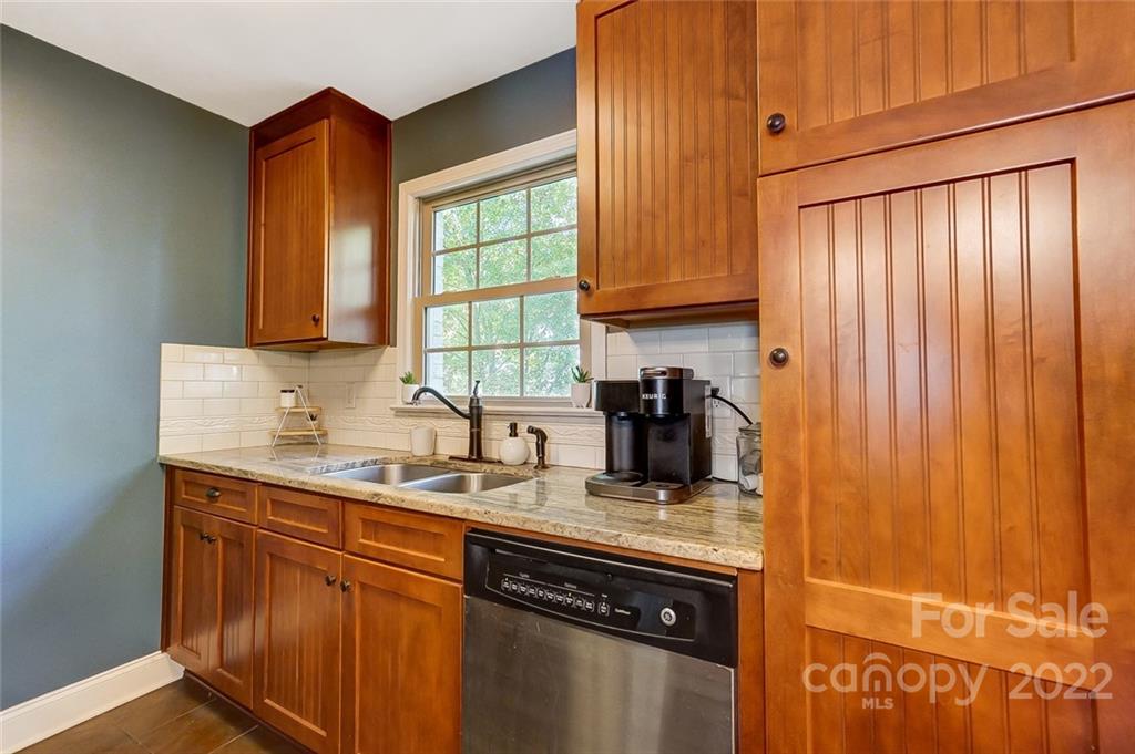 4919 Park Road, Unit C Charlotte, NC 28209 - Photo 12 of 41