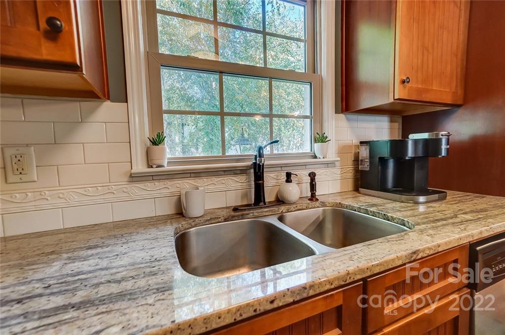 4919 Park Road, Unit C Charlotte, NC 28209 - Photo 14 of 41