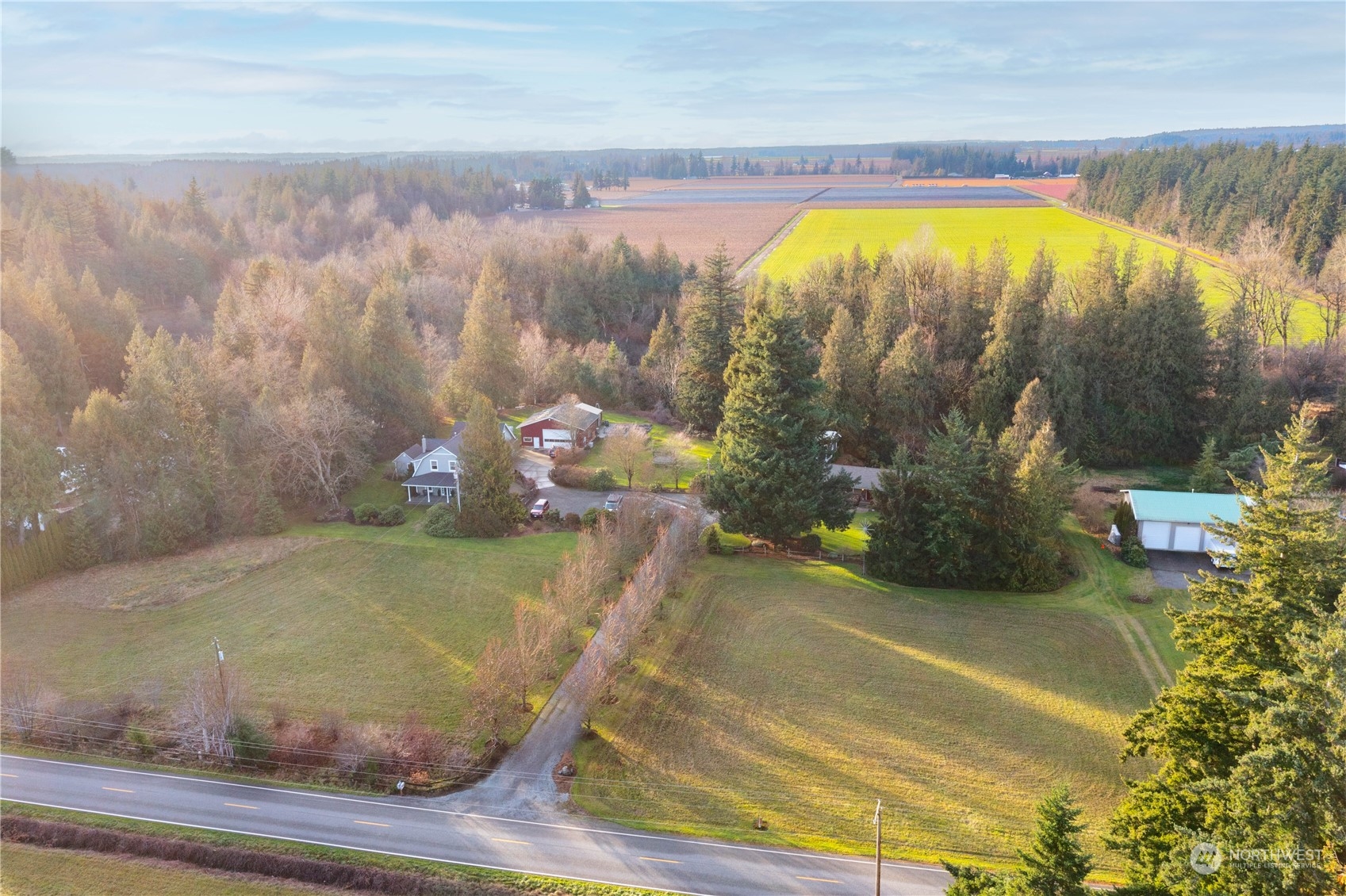 8669 Berthusen Road Lynden, WA 98264 - Photo 35 of 39 a view of a indoor swimming pool
