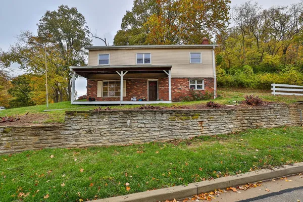 $240,000 | 130 Parkside Avenue, Lawrenceburg, IN 47025